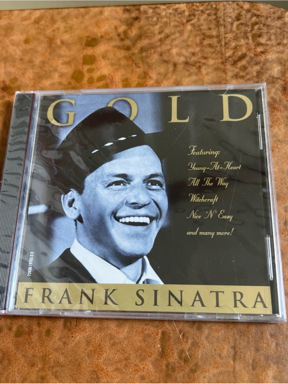 Frank Sinatra - Gold on CD 12 Hits Brand New NWT